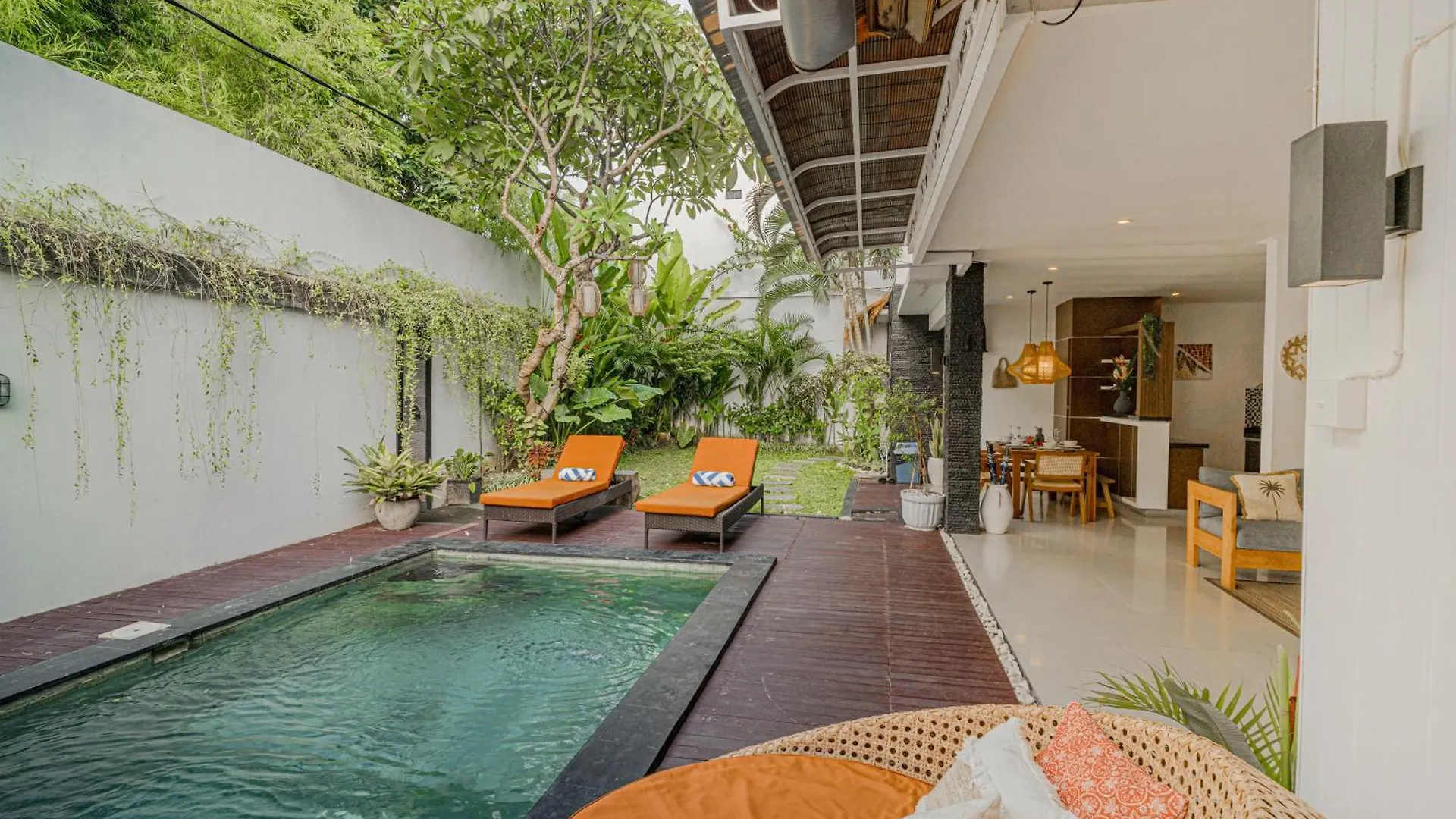 Villa Miamara By Bali Villa Solutions 세미냑